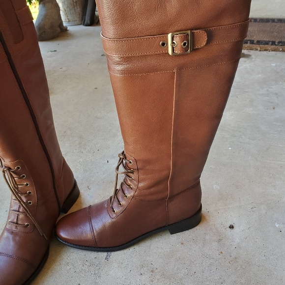 Anne Klein boots - Picture 2 of 3